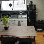 駅から徒歩4分/ビル3階全体/広い部屋/広い屋上/和室/レインボーブリッジ/お台場