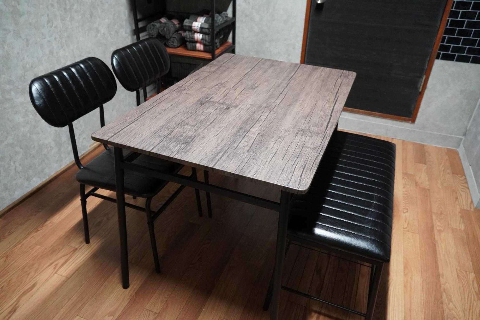 駅から徒歩4分/ビル3階全体/広い部屋/広い屋上/和室/レインボーブリッジ/お台場 Lägenhet