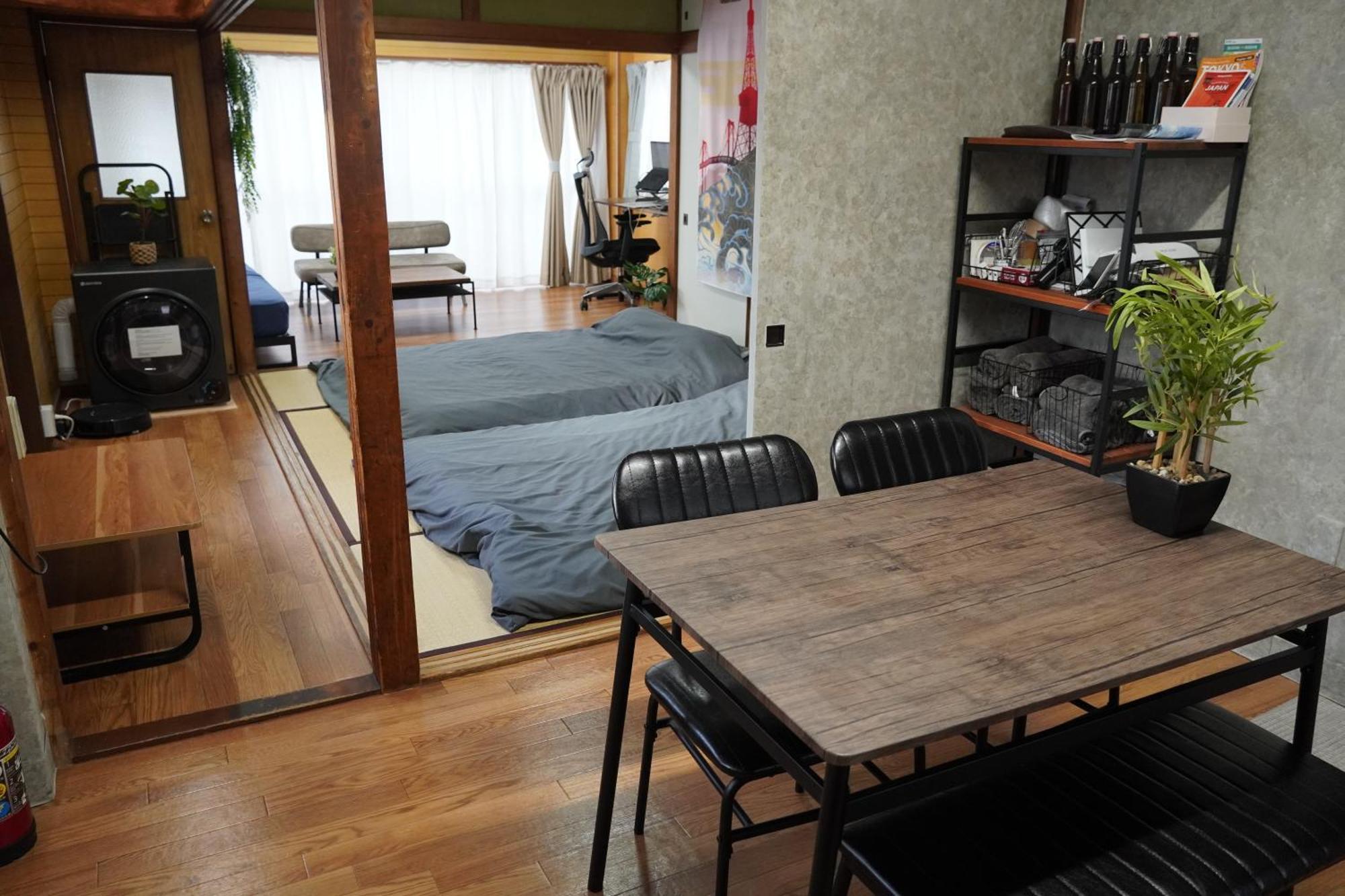 Apartment 駅から徒歩4分/ビル3階全体/広い部屋/広い屋上/和室/レインボーブリッジ/お台場