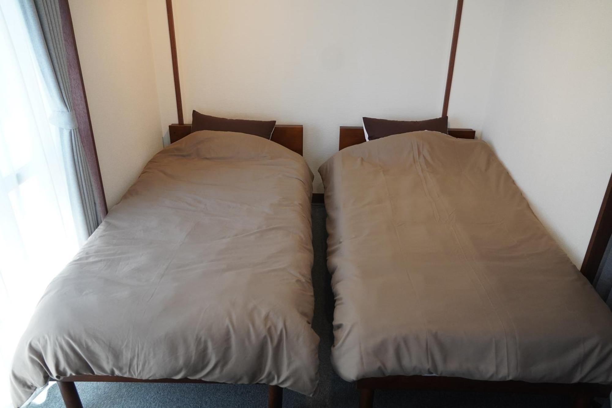 Apartamento 駅から徒歩4分/ビル3階全体/広い部屋/広い屋上/和室/レインボーブリッジ/お台場 *